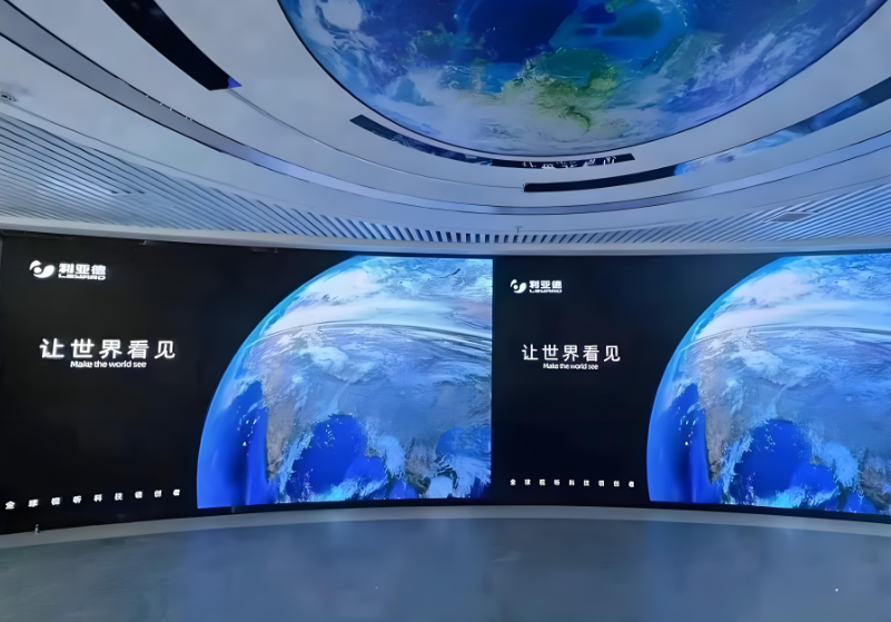 如何選購(gòu)性?xún)r(jià)比高的展廳LED顯示屏？